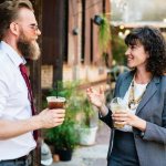 Как отличить враждебное отношение и защитить себя от скрытых агрессоров