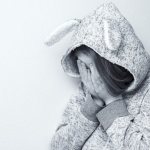 Признаки и причины возникновения депрессии у подростков, как можно помочь?