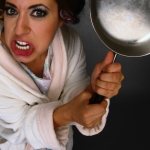 жена пилит мужа